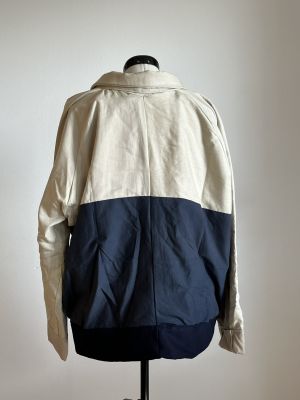Jacke von Saya Kudera hinten